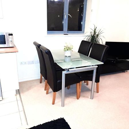 Oxford Apartment-- Free Parking 2 Bedrooms-2Bathrooms-Located In Jericho Oxford Close To Bus And Rail Station Kültér fotó