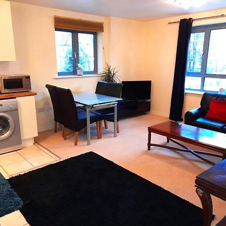 Oxford Apartment-- Free Parking 2 Bedrooms-2Bathrooms-Located In Jericho Oxford Close To Bus And Rail Station Kültér fotó