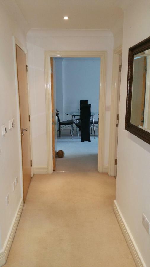 Oxford Apartment-- Free Parking 2 Bedrooms-2Bathrooms-Located In Jericho Oxford Close To Bus And Rail Station Kültér fotó