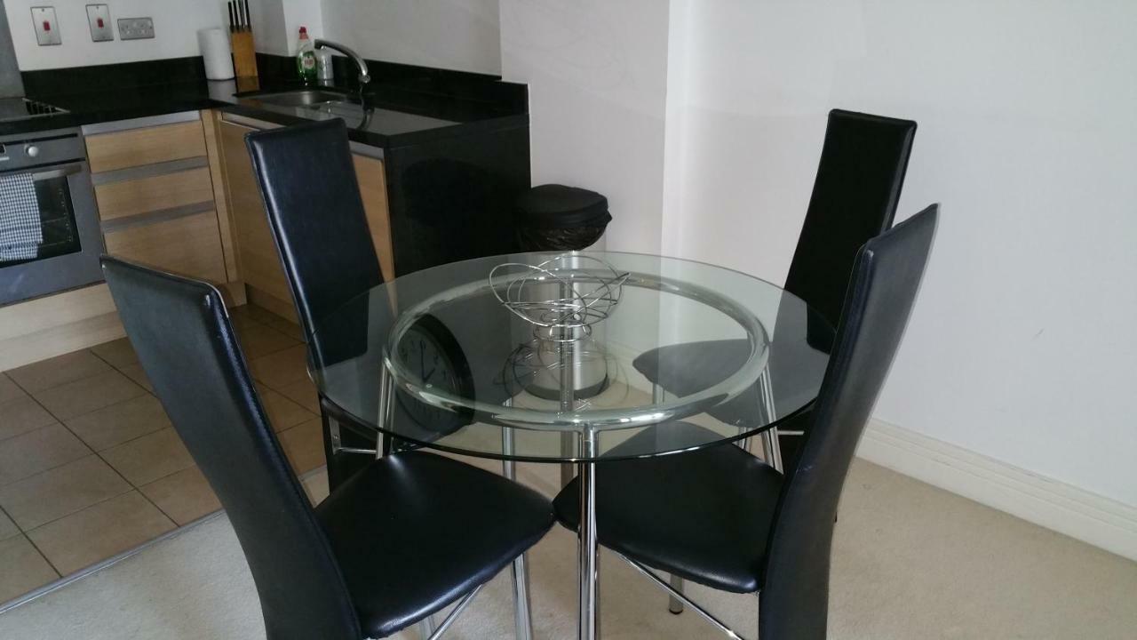 Oxford Apartment-- Free Parking 2 Bedrooms-2Bathrooms-Located In Jericho Oxford Close To Bus And Rail Station Kültér fotó