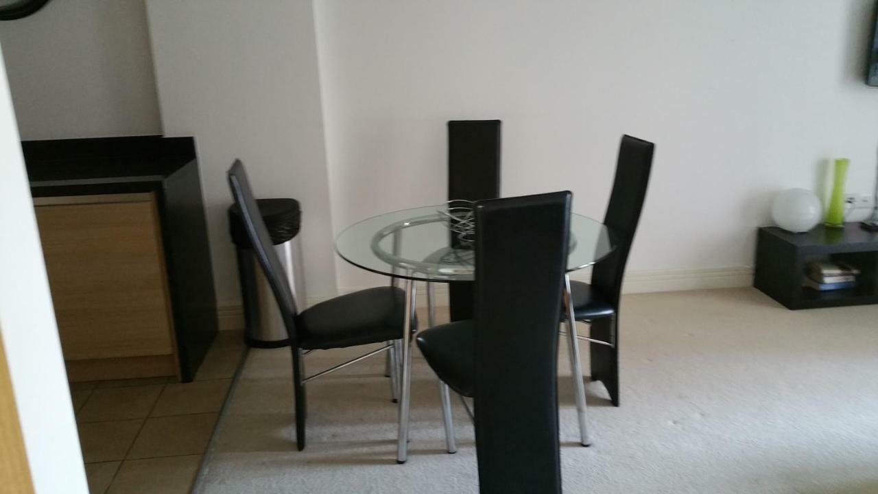 Oxford Apartment-- Free Parking 2 Bedrooms-2Bathrooms-Located In Jericho Oxford Close To Bus And Rail Station Kültér fotó