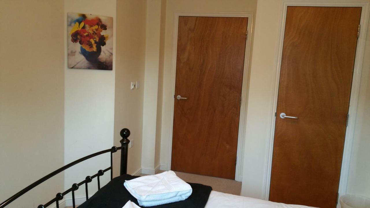 Oxford Apartment-- Free Parking 2 Bedrooms-2Bathrooms-Located In Jericho Oxford Close To Bus And Rail Station Kültér fotó