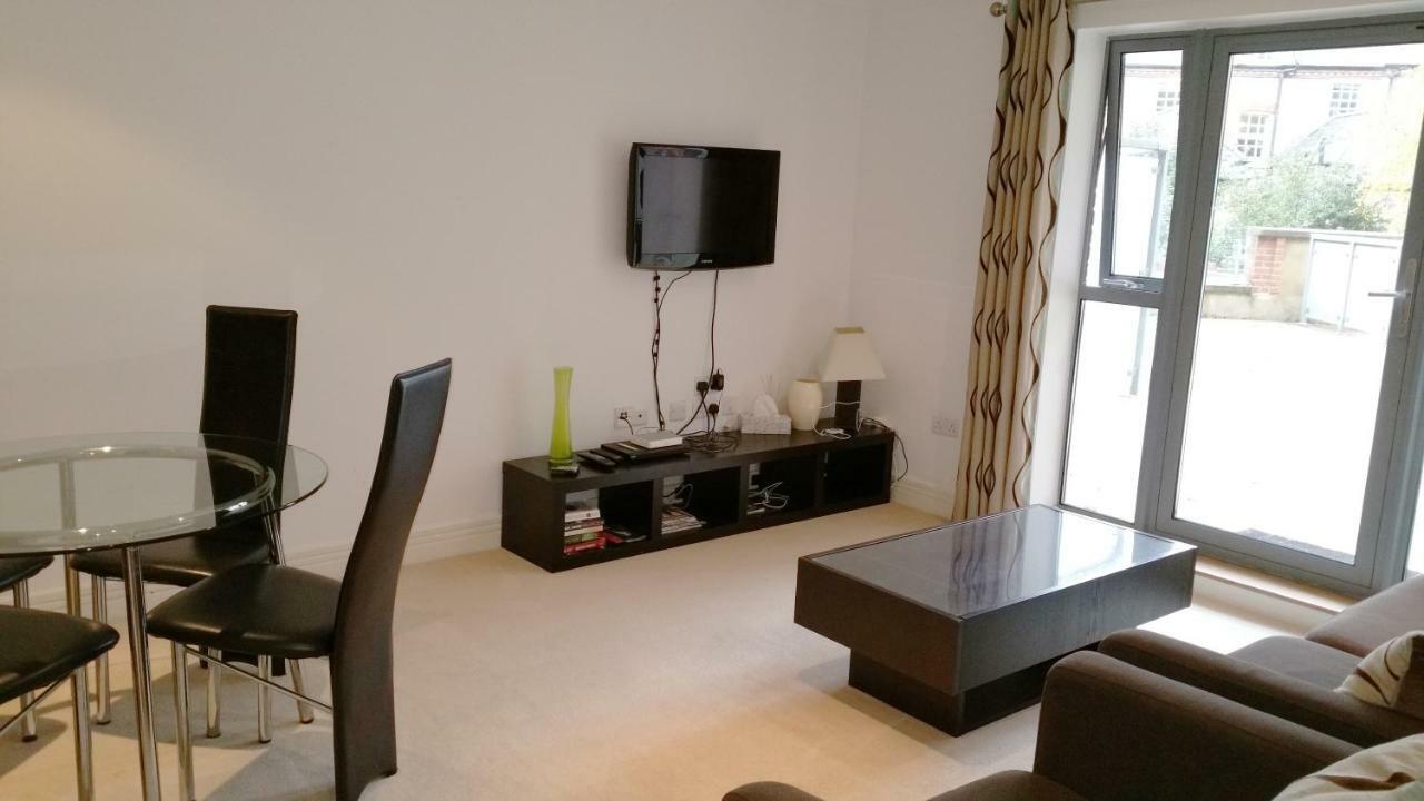 Oxford Apartment-- Free Parking 2 Bedrooms-2Bathrooms-Located In Jericho Oxford Close To Bus And Rail Station Kültér fotó